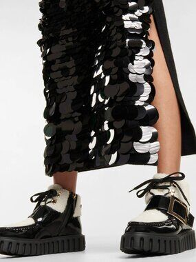 Roger Vivier Viv' Go-Thick Shearling-Trim Patent Leather Ankle Boots Black, 37/7
